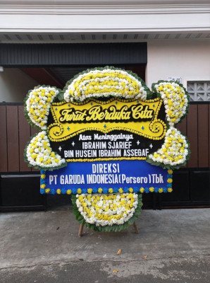 Papan Bunga Duka di Gedong Pakuon
